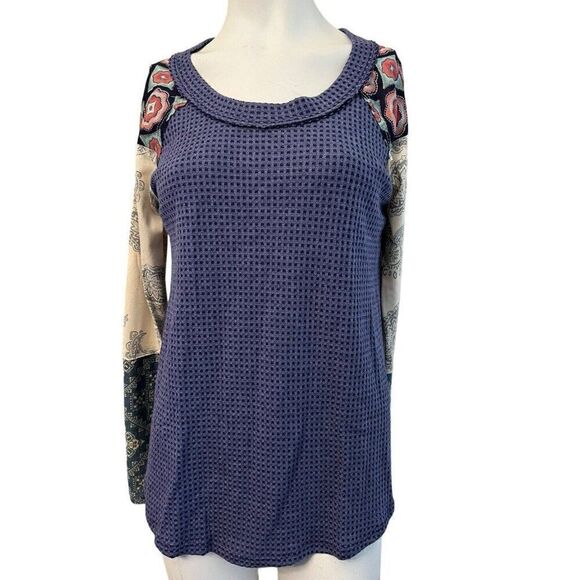 Ladies XS Lightweight Waffle Knit Top Pullover Blouse Purple Oversized NWT - Picture 1 of 5